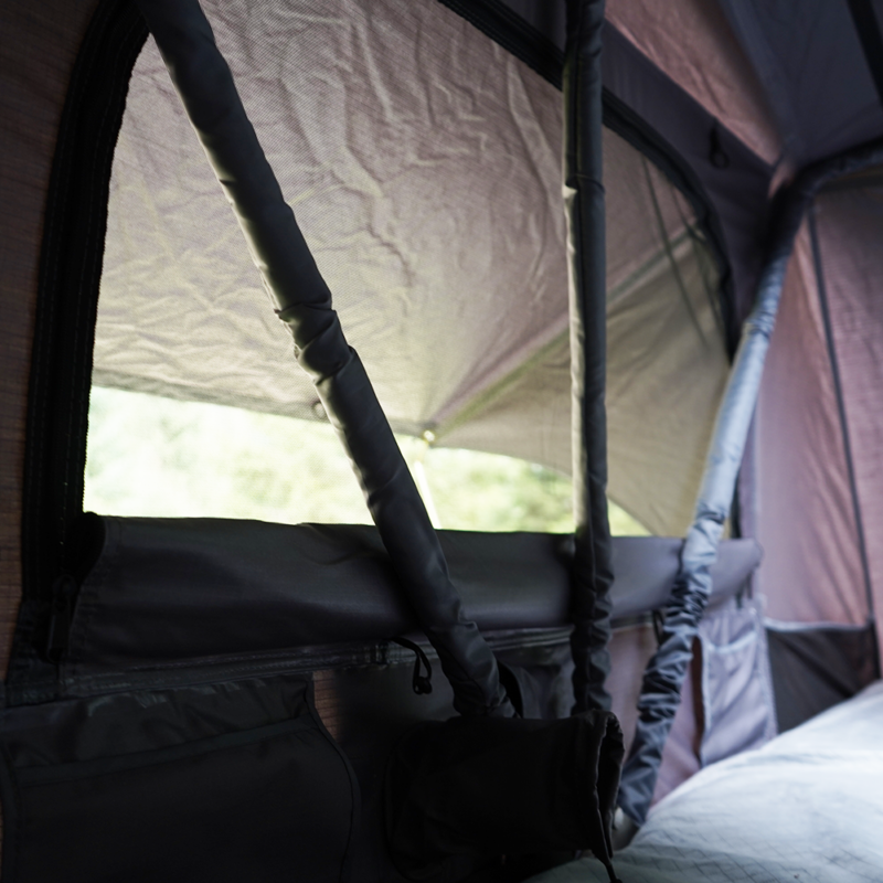 Cort-plafon-auto-Overlander-Adventure-3.0-160-cm-cu-sky-roof-roof-top-tent-17-1-1