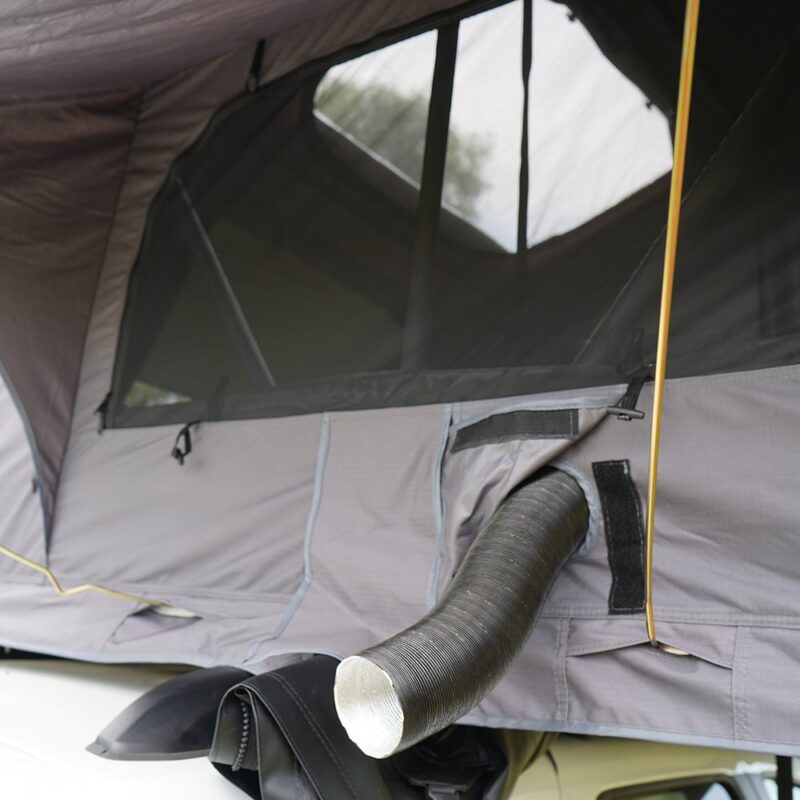 Cort-plafon-auto-Overlander-Explorer-3.0-160-cm-cu-sky-roof-roof-top-tent-13-1