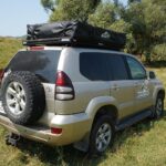 Cort-plafon-auto-Overlander-Explorer-3.0-160-cm-cu-sky-roof-roof-top-tent-24-1