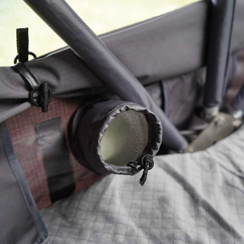 Cort-plafon-auto-Overlander-Explorer-3.0-160-cm-cu-sky-roof-roof-top-tent-6-1