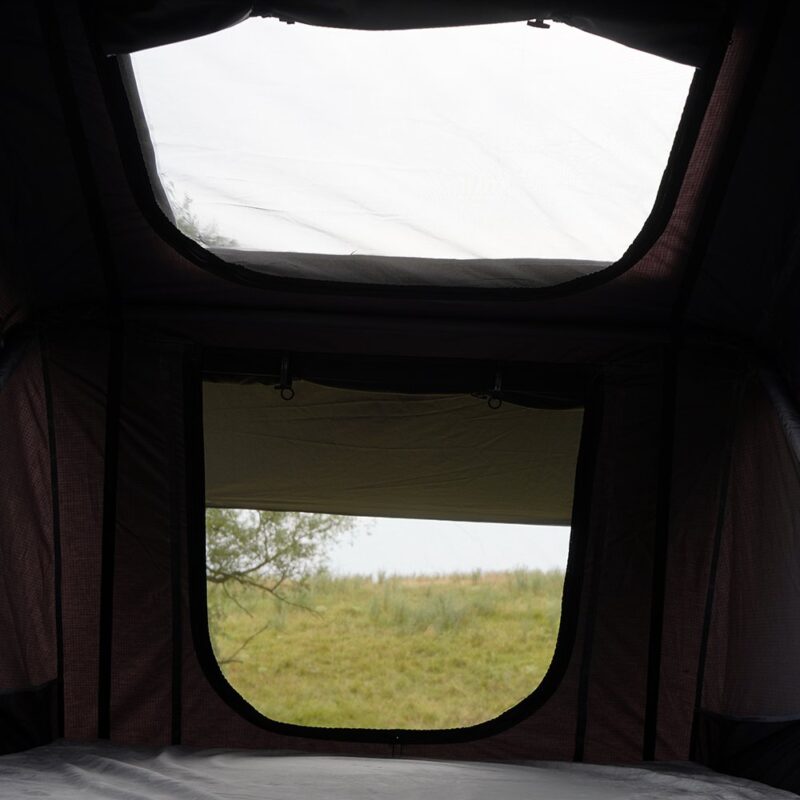Cort-plafon-auto-Overlander-Explorer-3.0-160-cm-cu-sky-roof-roof-top-tent-8-1