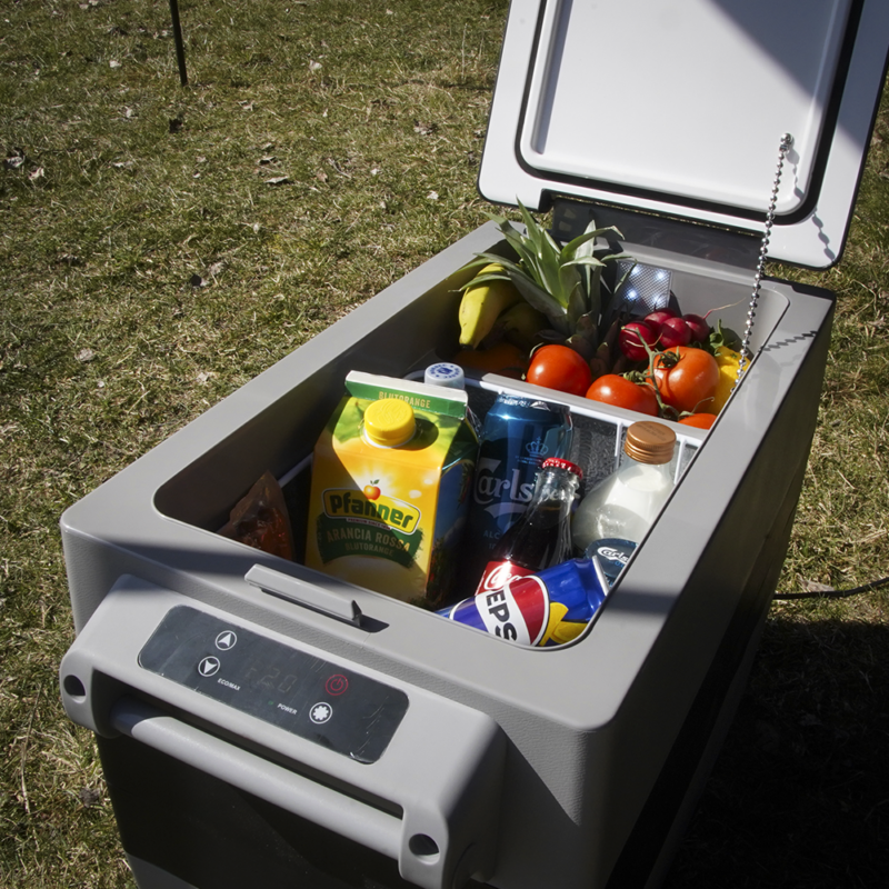 Frigider-Overlander-55L-FBT-10-1