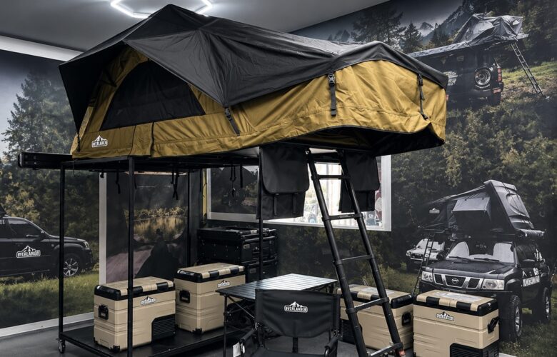 Showroom Overlander 20265